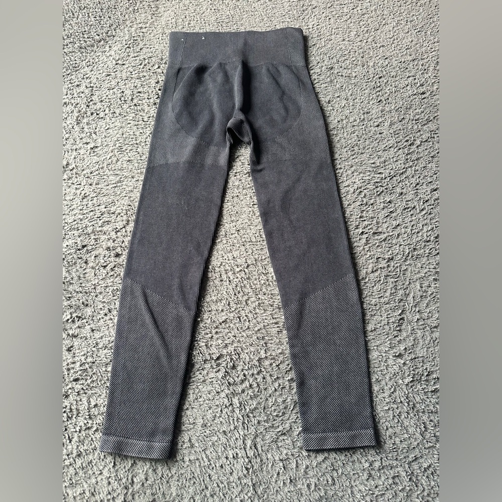 JoyLab ribbed, high rise, booty lift leggings, size small